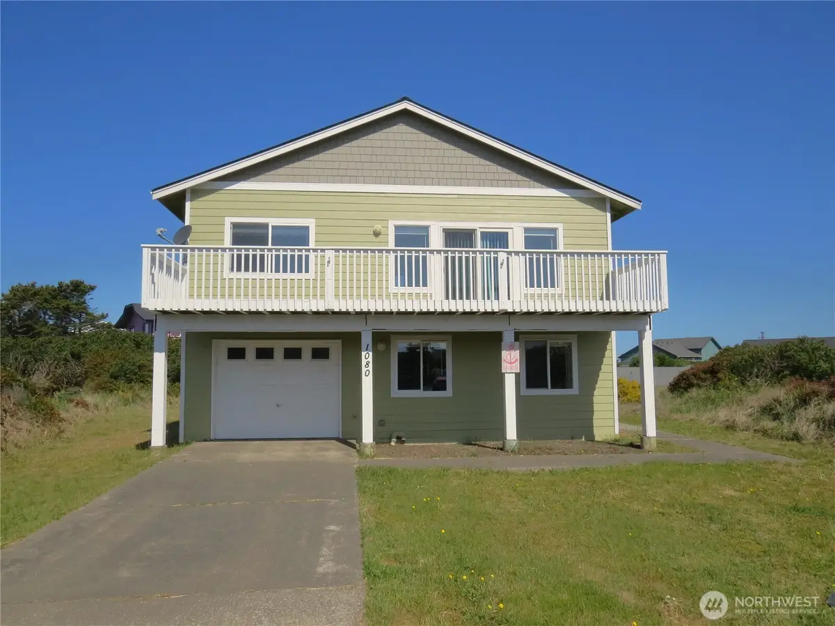 1080 Greenview Court Sw, Ocean Shores, WA 98569 - Image #1