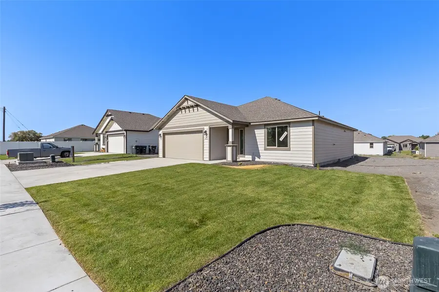 312 Montana Street, Moses Lake, WA 98837 - Image #2