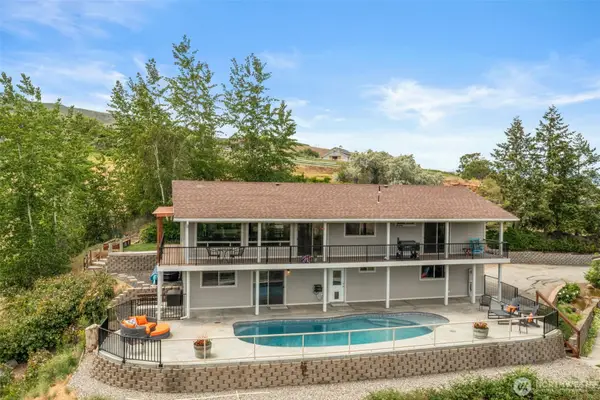 1901 Sleepy Hollow Road, Wenatchee, WA 98801