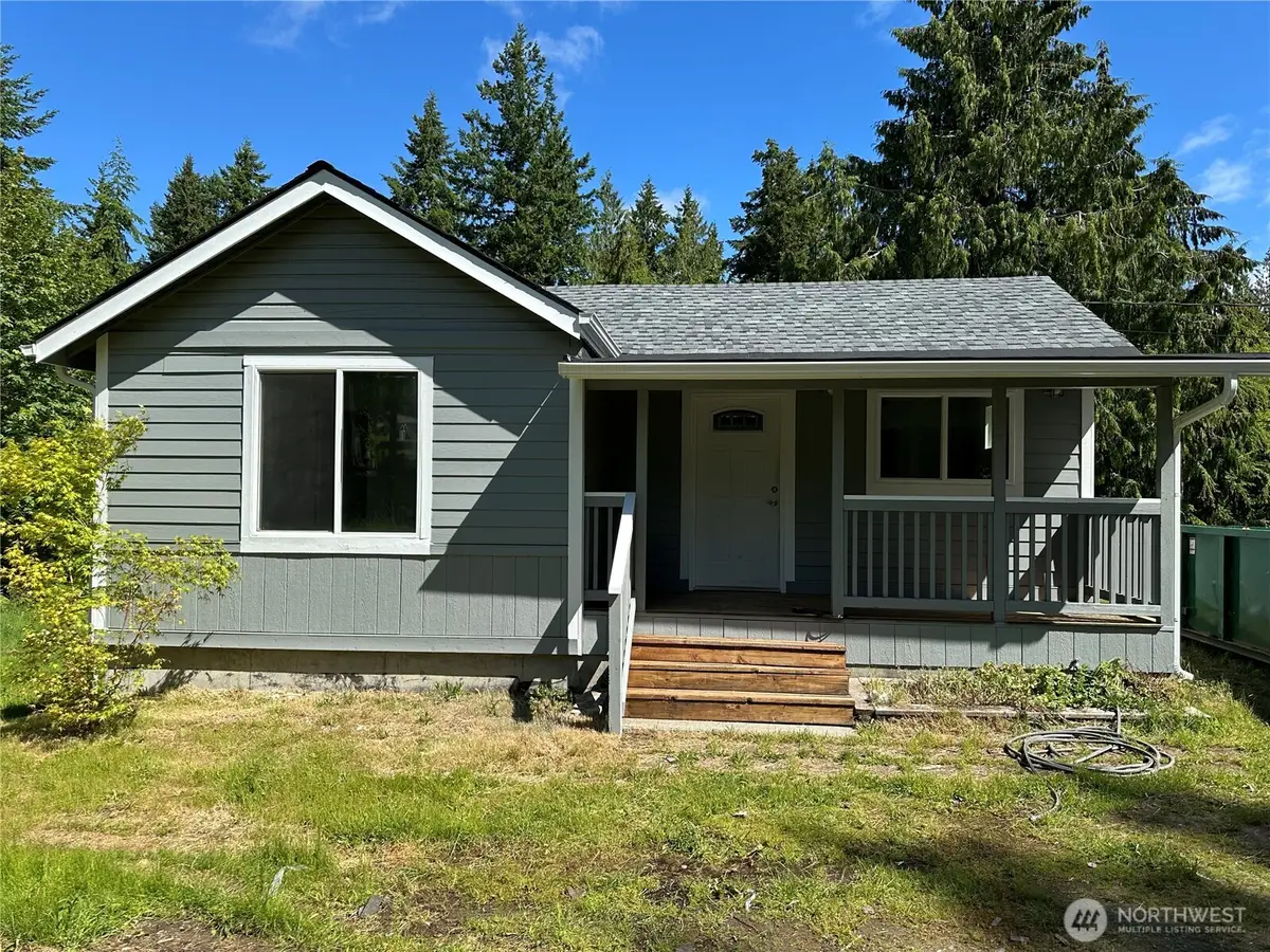 7041 E Washington Street, Port Orchard, WA 98366 - Image #1