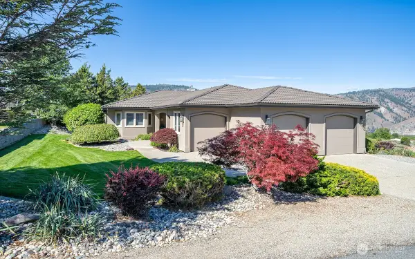 206 Desert Canyon Boulevard, Orondo, WA 98843