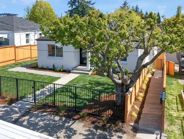 8040 19th Avenue Nw, Seattle, WA 98117