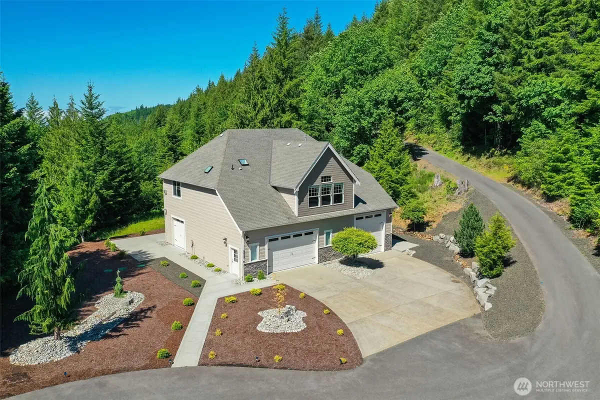 5020 Gold Ridge Lane Sw, Olympia, WA 98512 - Image #1