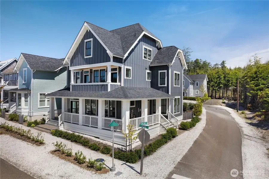 367 Compass Street, Pacific Beach, WA 98571 - Image #2