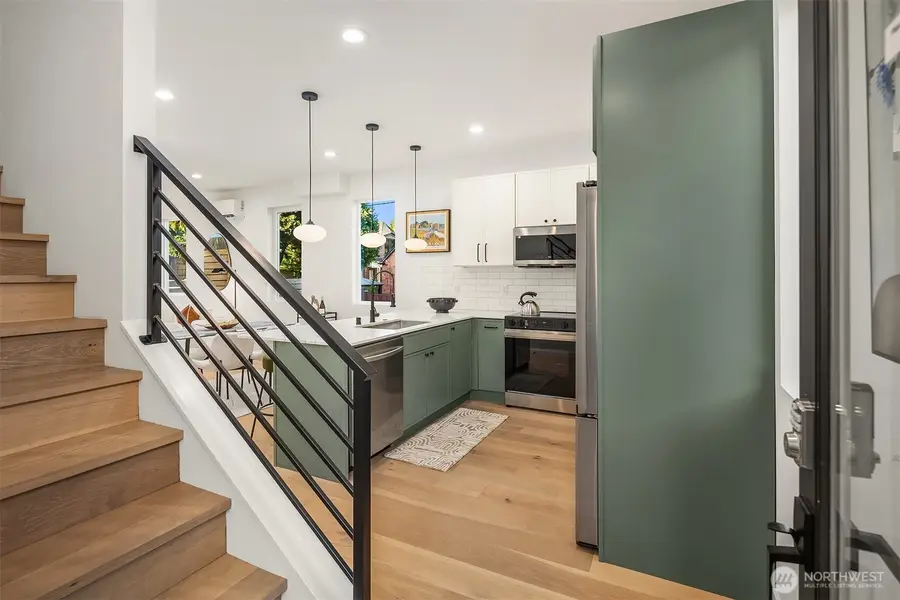 8016 24th Avenue Nw, Seattle, WA 98117 - Image #3