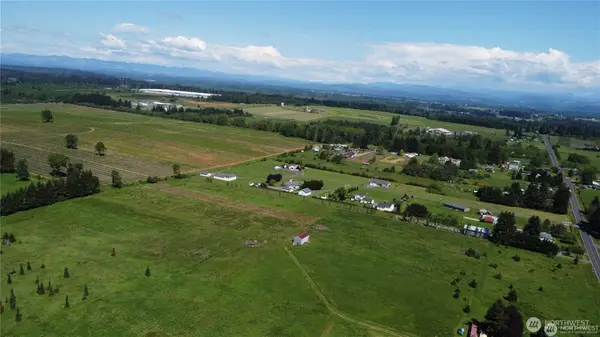 415 State Route 505, Winlock, WA 98596