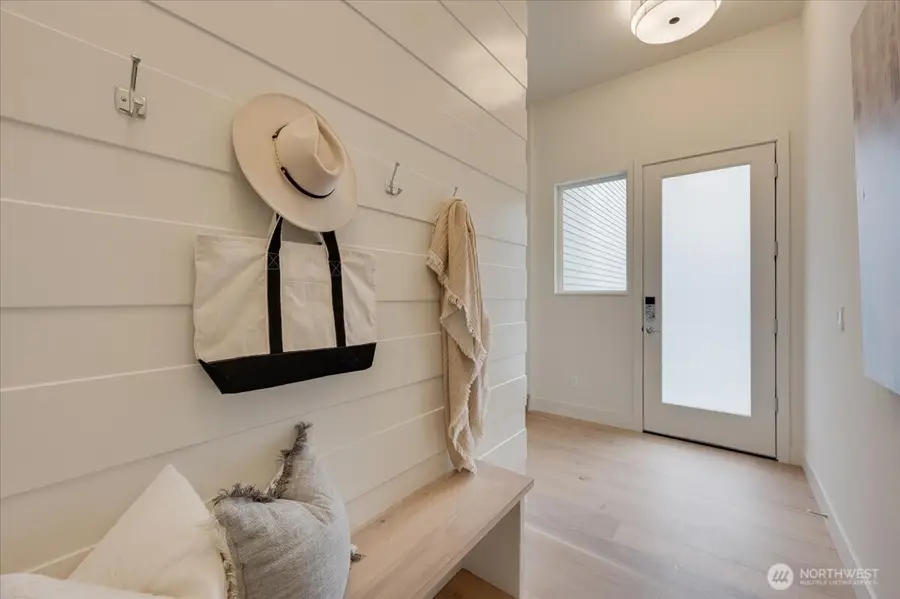 13542 39th Avenue Ne #A, Seattle, WA 98125 - Image #3