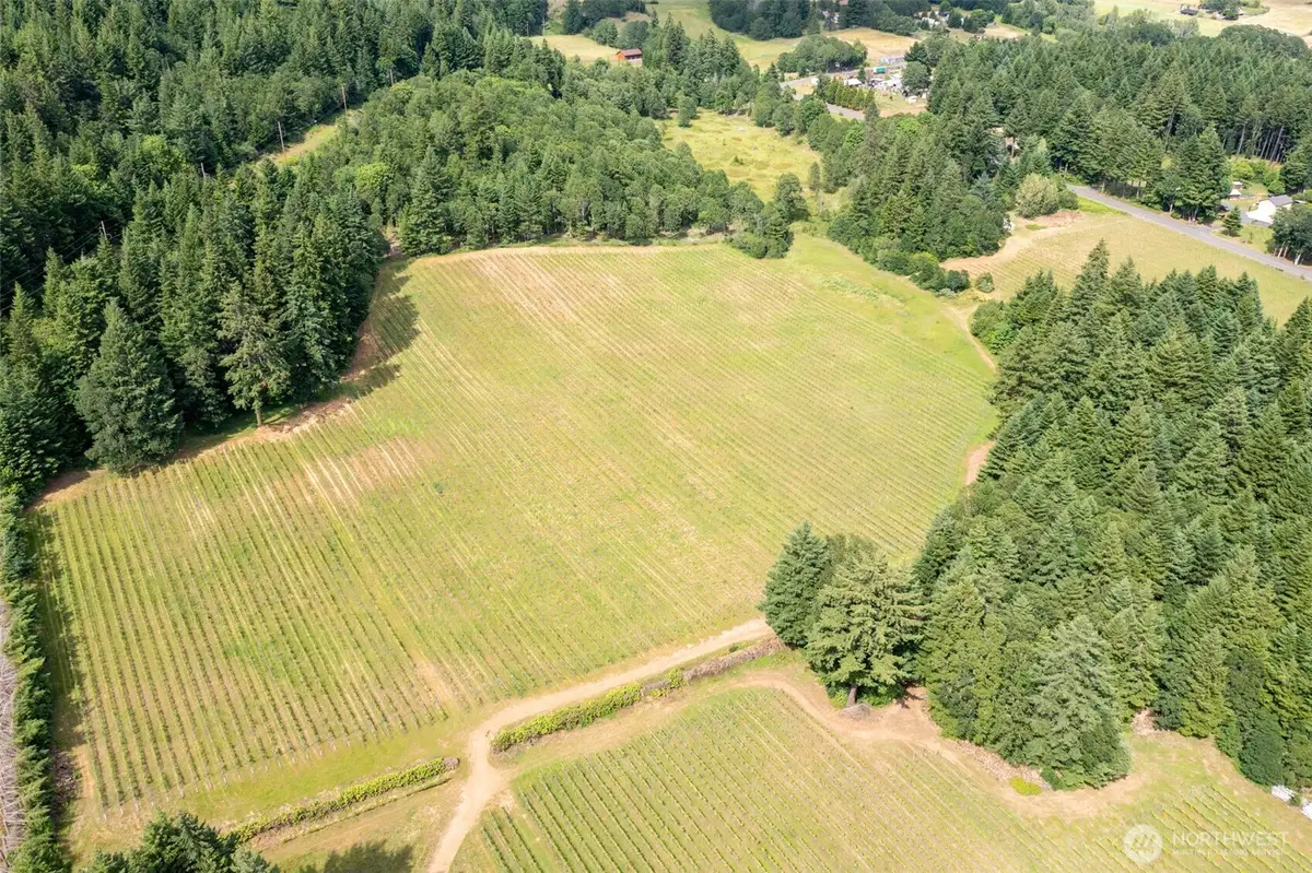 391 Newell Rd, Underwood, WA 98651 - Image #1