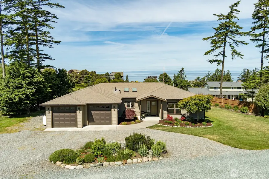 1335 Crestline Terrace, Oak Harbor, WA 98277 - Image #2