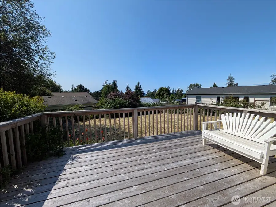 201 Hemlock Street, Orcas, WA 98245 - Image #3