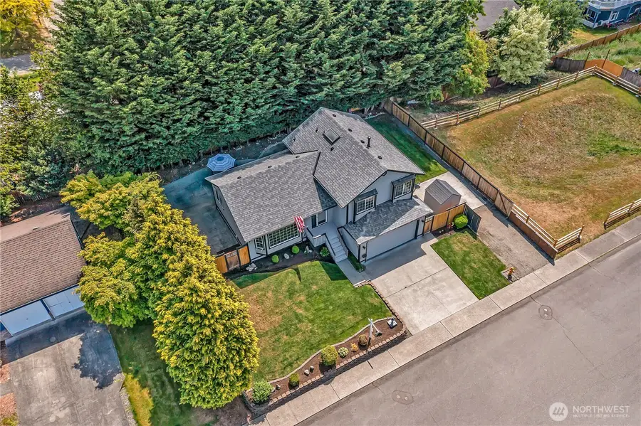 32116 Sunny Lane, Black Diamond, WA 98010 - Image #3