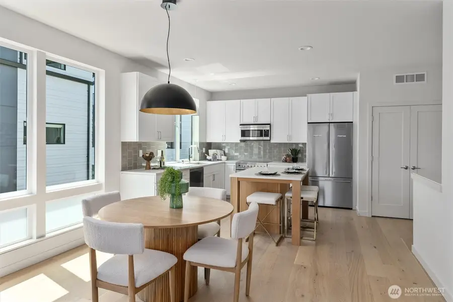 4521 Bagley Avenue N, Seattle, WA 98103 - Image #3