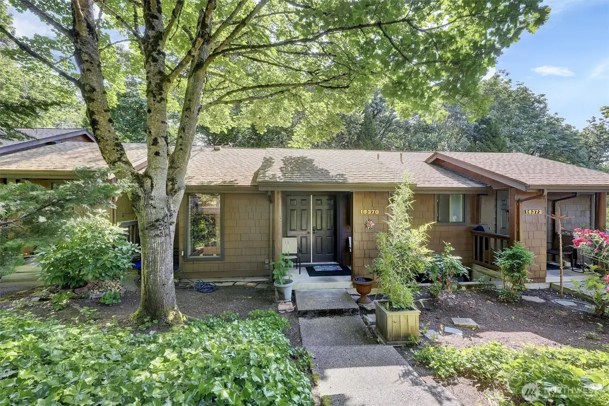 15370 62nd Avenue S #B4, Tukwila, WA 98118 - Image #1