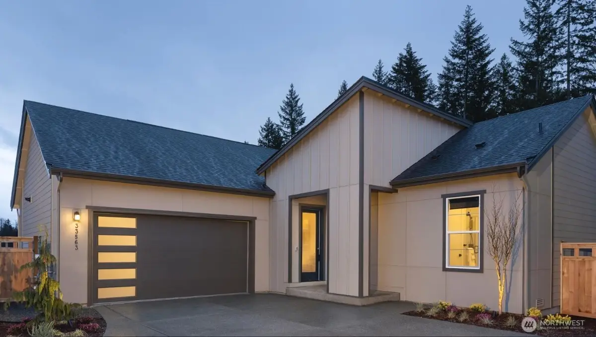 33959 Buckeye Avenue Se, Black Diamond, WA 98010 - Image #1