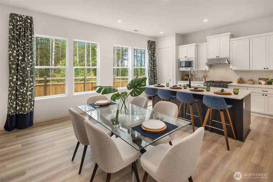 33959 Buckeye Avenue Se, Black Diamond, WA 98010 - Image #2