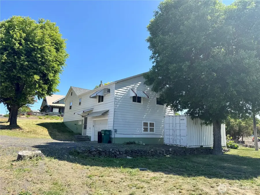 216 NW Cole Avenue, Wilbur, WA 99185 - Image #3