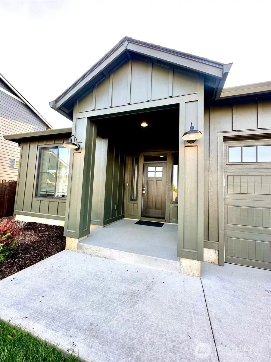 603 Cardinal Ave, Winlock, WA 98596 - Image #2