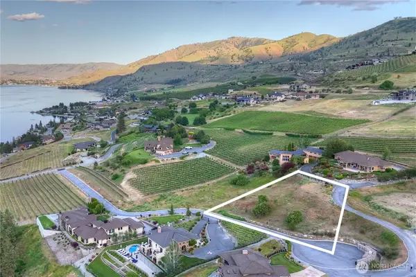 355 Karma Kanyon Drive #13, Chelan, WA 98816