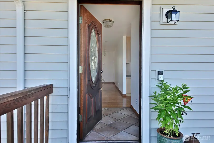 854 Blue Spruce Place, Oak Harbor, WA 98277 - Image #3