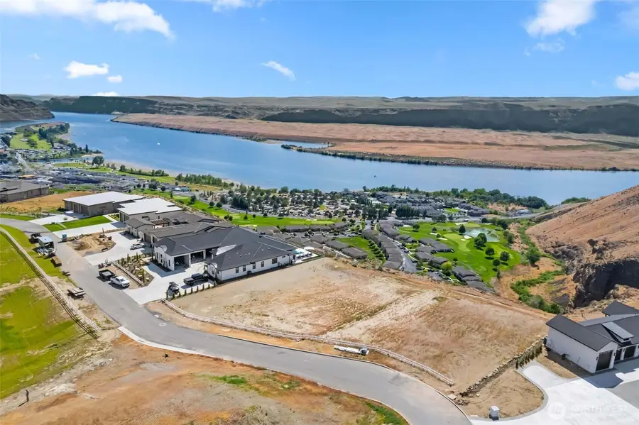 9647 Ridgeview Drive Nw #25, Quincy, WA 98848 - Image #2