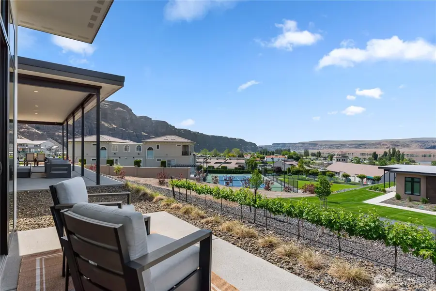 9016 Tendril Lane Nw, Quincy, WA 98848 - Image #2