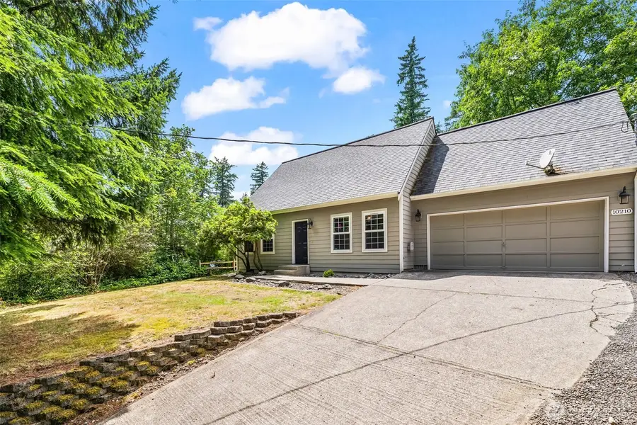 10210 Minterwood Dr Nw, Gig Harbor, WA 98329 - Image #2
