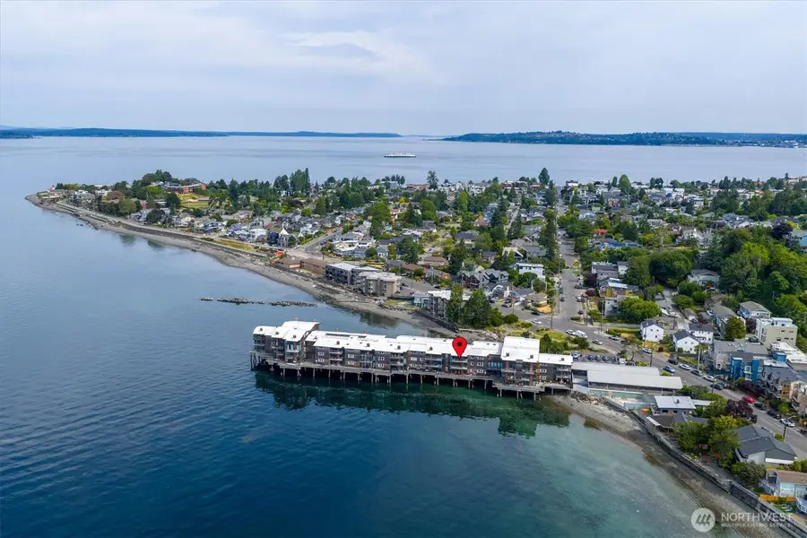 3717 Beach Drive Sw #207, Seattle, WA 98116 - Image #2