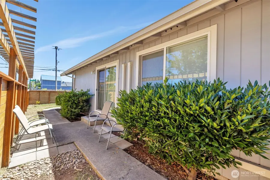 10201 17th Avenue Sw, Seattle, WA 98146 - Image #3