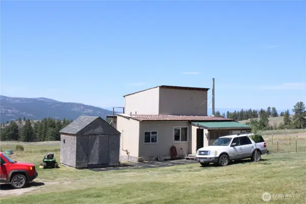 16 Edwards Creek Road, Republic, WA 99166