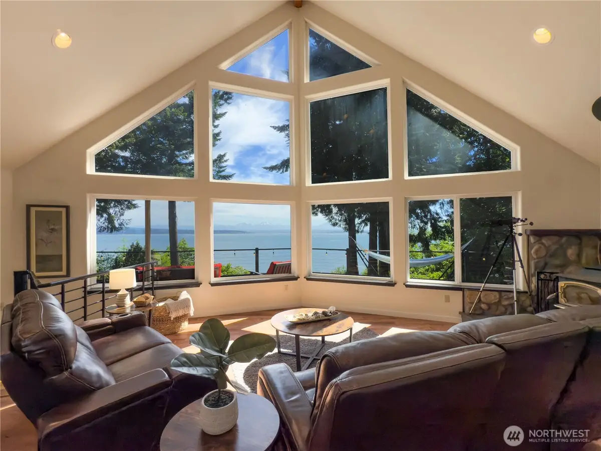 1 Beach Way, Hat Island, WA 98206 - Image #1