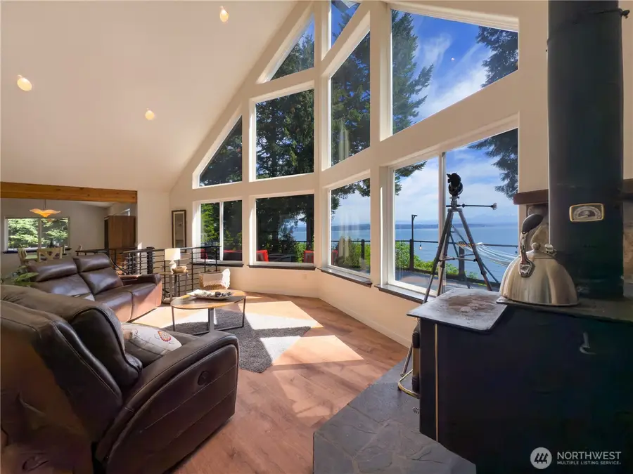 1 Beach Way, Hat Island, WA 98206 - Image #2