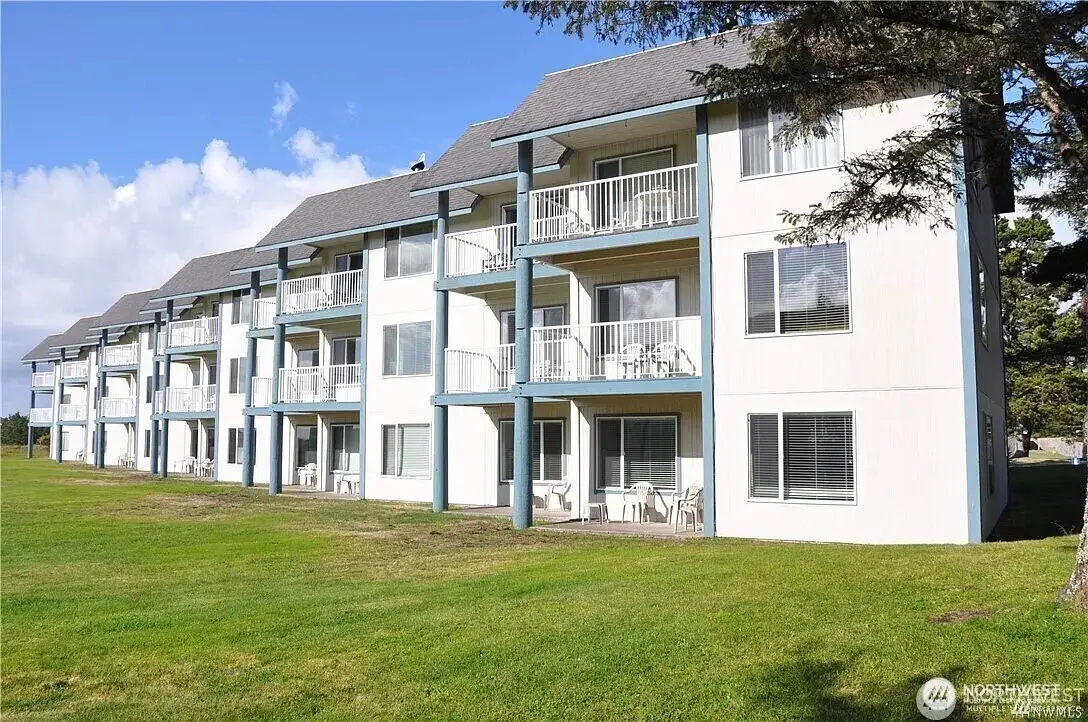 210 26th Street Nw #106, Long Beach, WA 98361 - Image #1