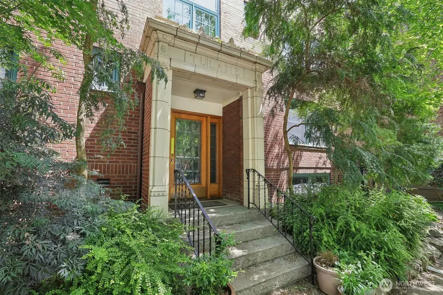 408 Bellevue Avenue E #206, Seattle, WA 98102 - Image #3