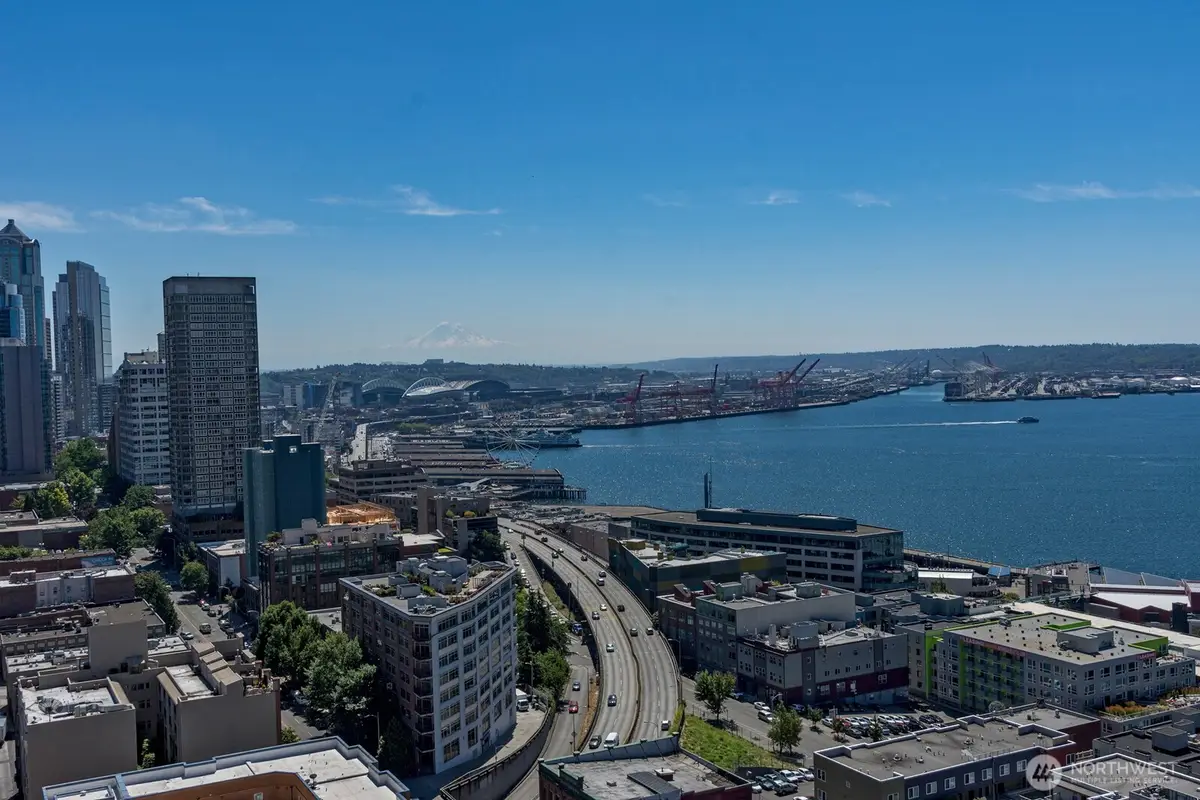 121 Vine Street #703, Seattle, WA 98121 - Image #1