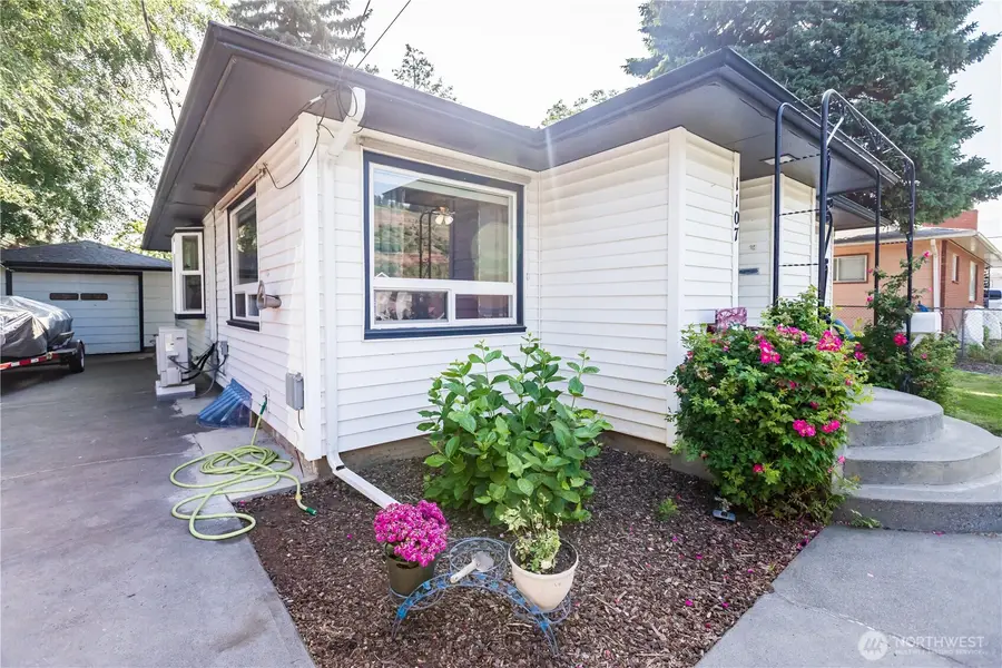 1107 S 4th Street, Dayton, WA 99328 - Image #2