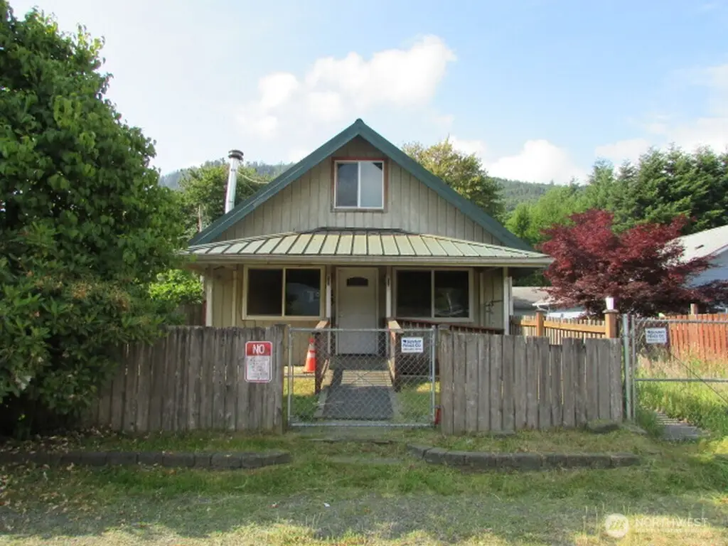 725 W Main, Morton, WA 98356 - Image #1