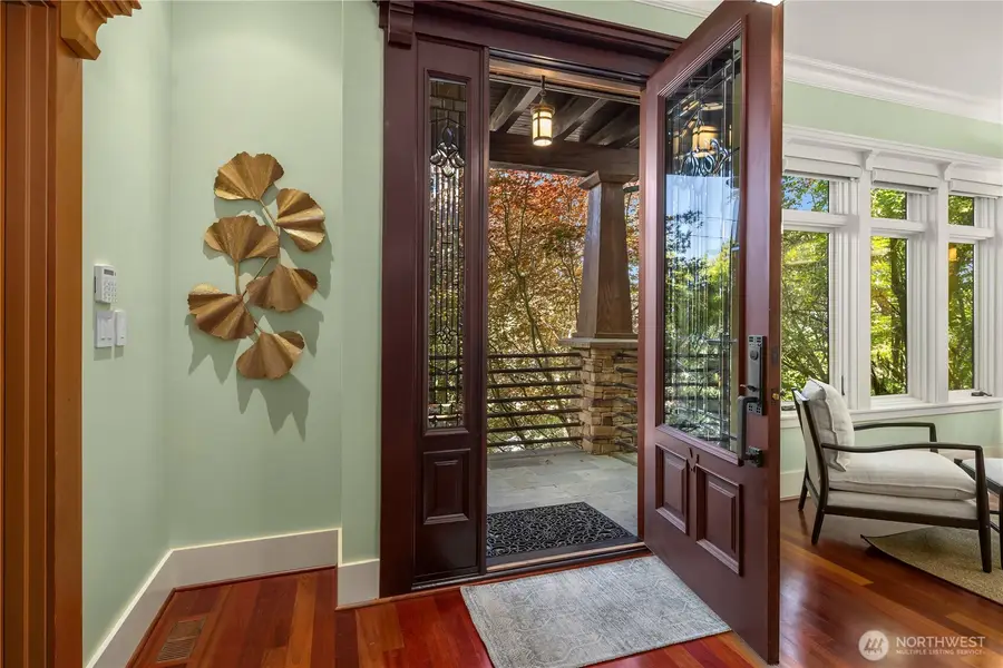 1423 37th Avenue, Seattle, WA 98122 - Image #2