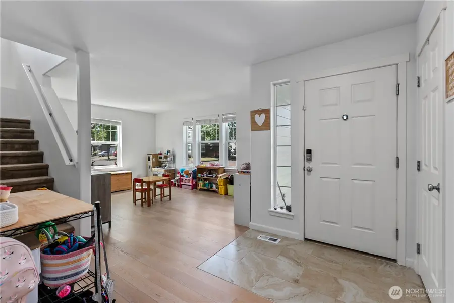 6974 Prism Street Se, Lacey, WA 98513 - Image #3