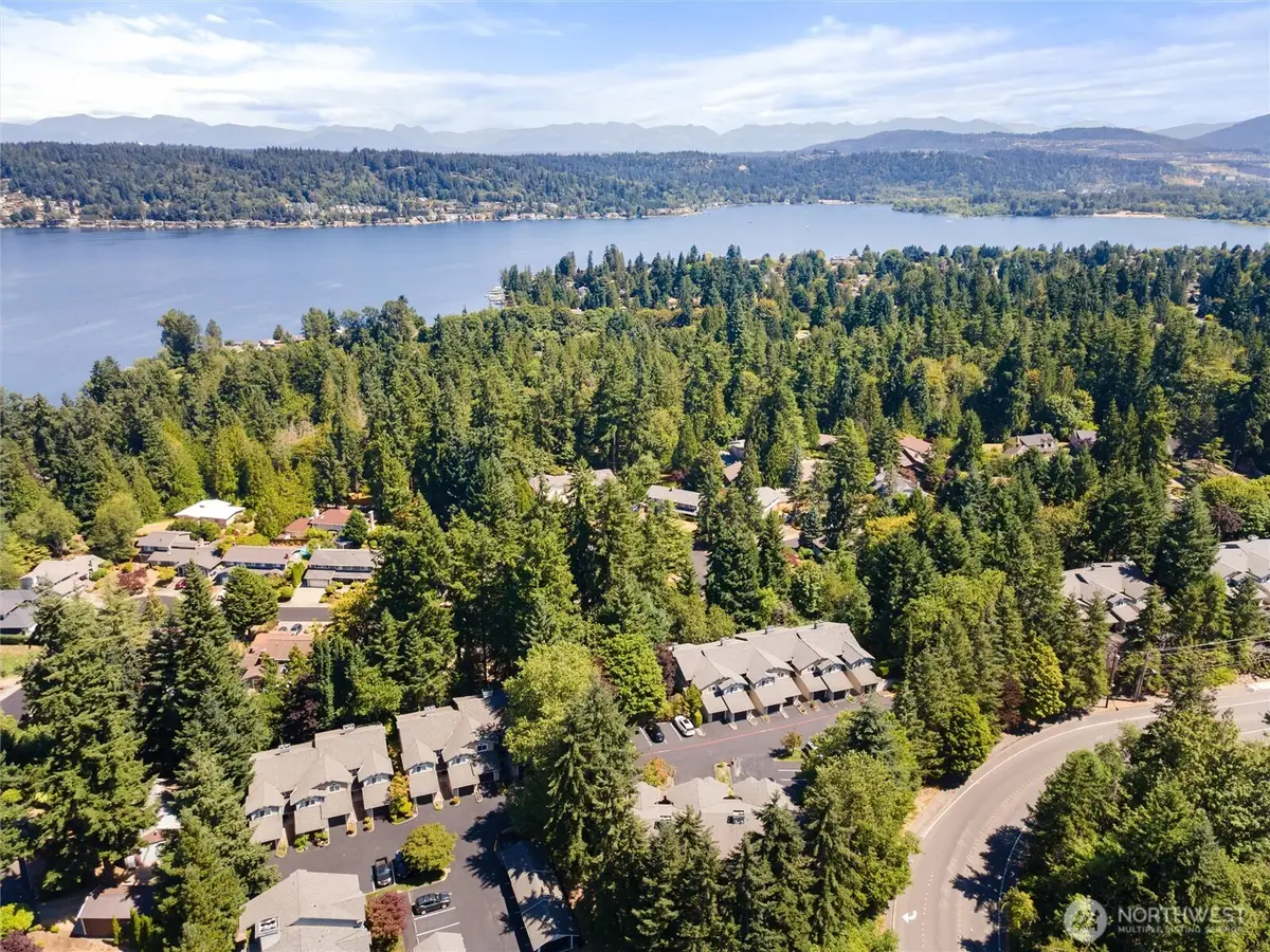4330 W Lake Sammamish Parkway Se #G114, Issaquah, WA 98027 - Image #1