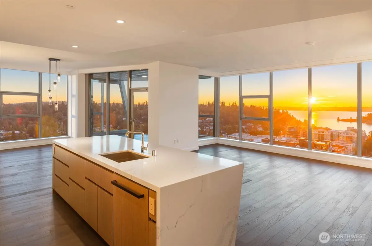 188 Bellevue Way Ne #1907, Bellevue, WA 98004 - Image #1