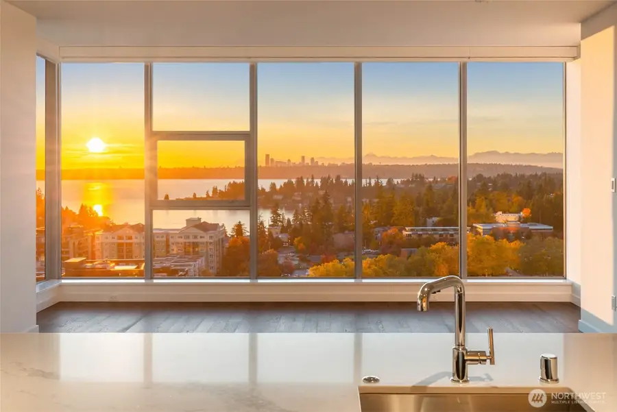 188 Bellevue Way Ne #1907, Bellevue, WA 98004 - Image #3