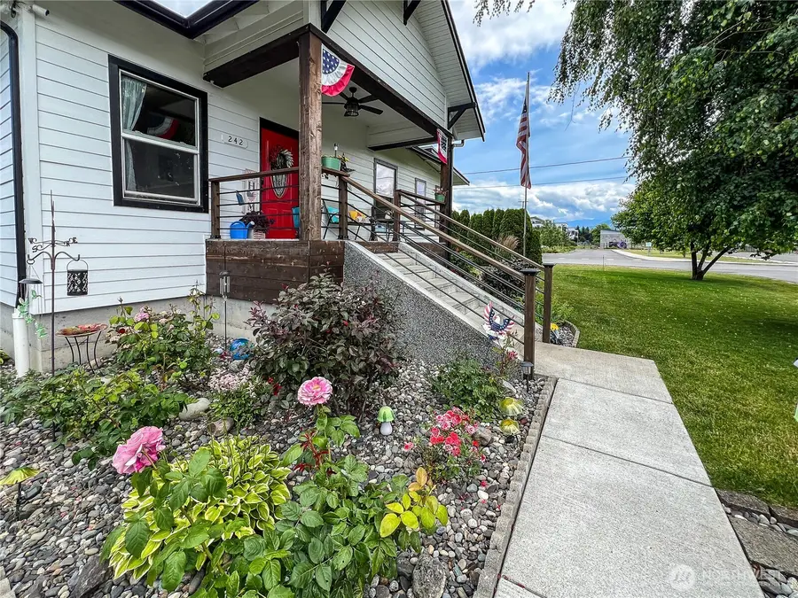 242 Morton St., Sumas, WA 98295 - Image #3