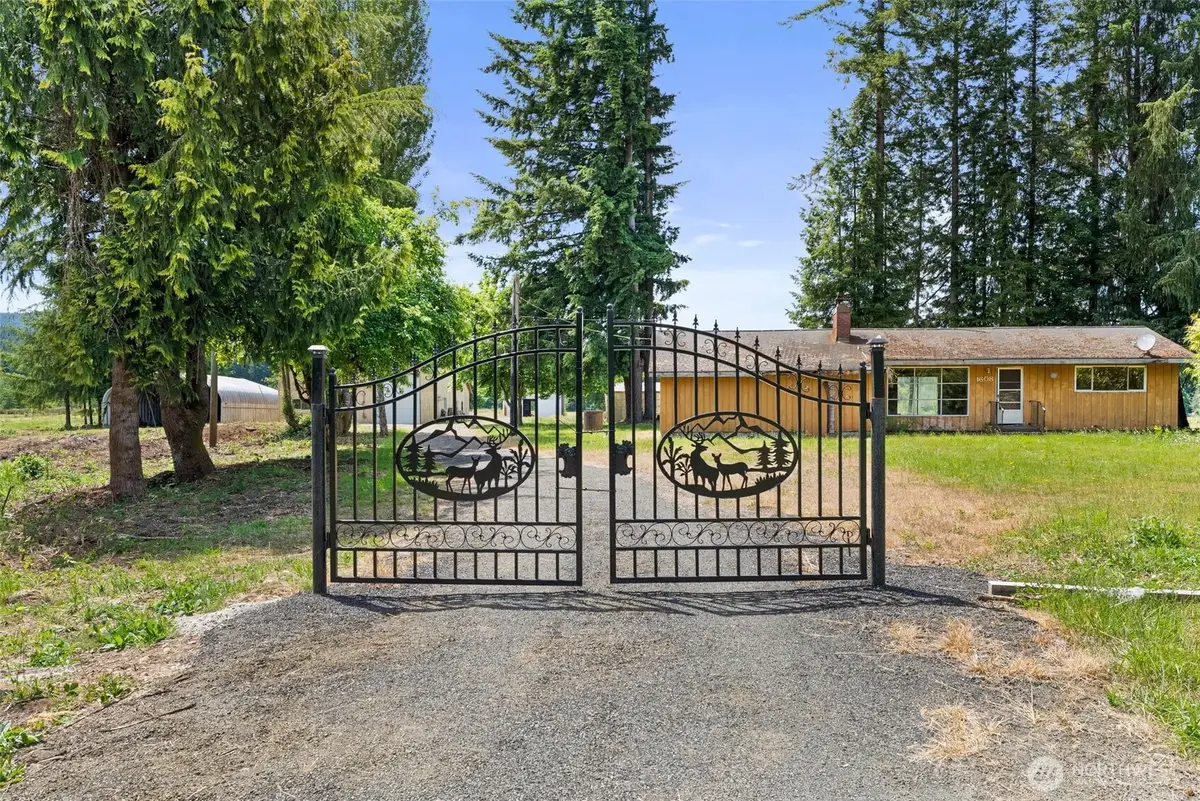 1608 State Route 6, Raymond, WA 98577 - Image #1