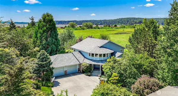 828 State Highway 532, Camano Island, WA 98282