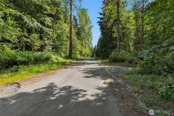 177 Crooked Mile Road, Granite Falls, WA 98252