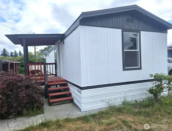 10302 Lakeview Avenue Sw #54, Lakewood, WA 98499