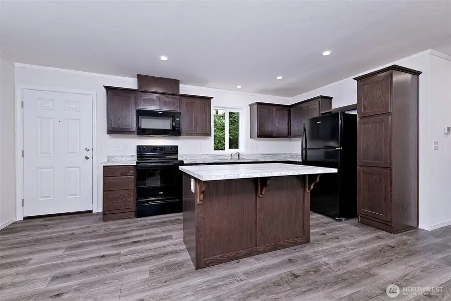 70 E Earll Drive, Shelton, WA 98584 - Image #2