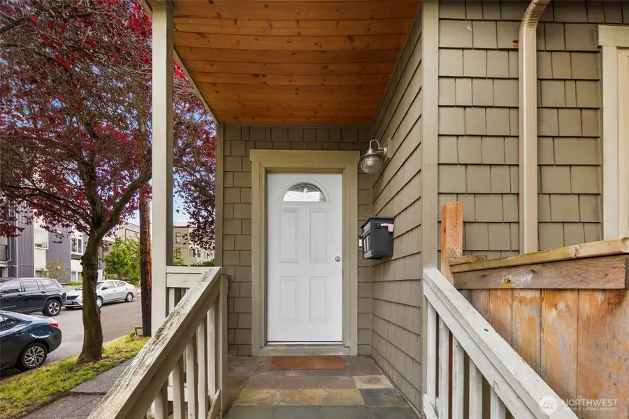 1717 E Spruce St., Seattle, WA 98122 - Image #3