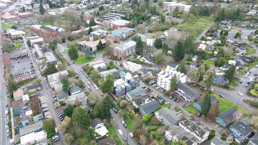 633 W Emerson Street, Seattle, WA 98119 - #2