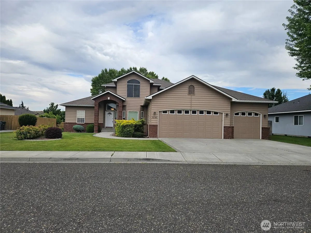 1240 Vintage Avenue, Richland, WA 99352 - Image #1